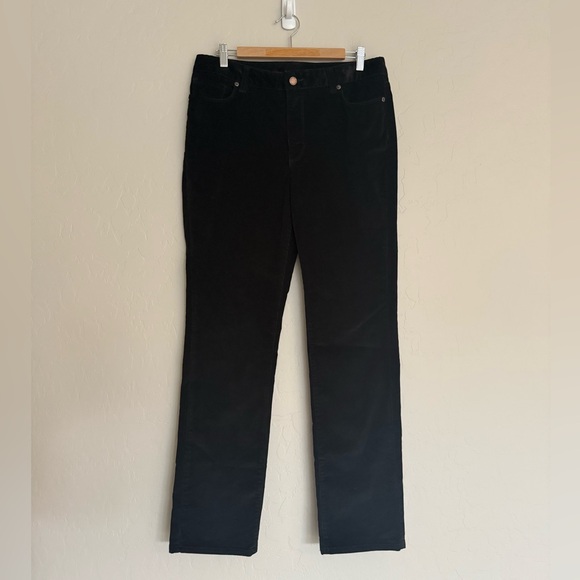 L.L. Bean Women's Favorite Fit Corduroy Pants Black Size 12 M/T Straight Leg - Picture 2 of 12